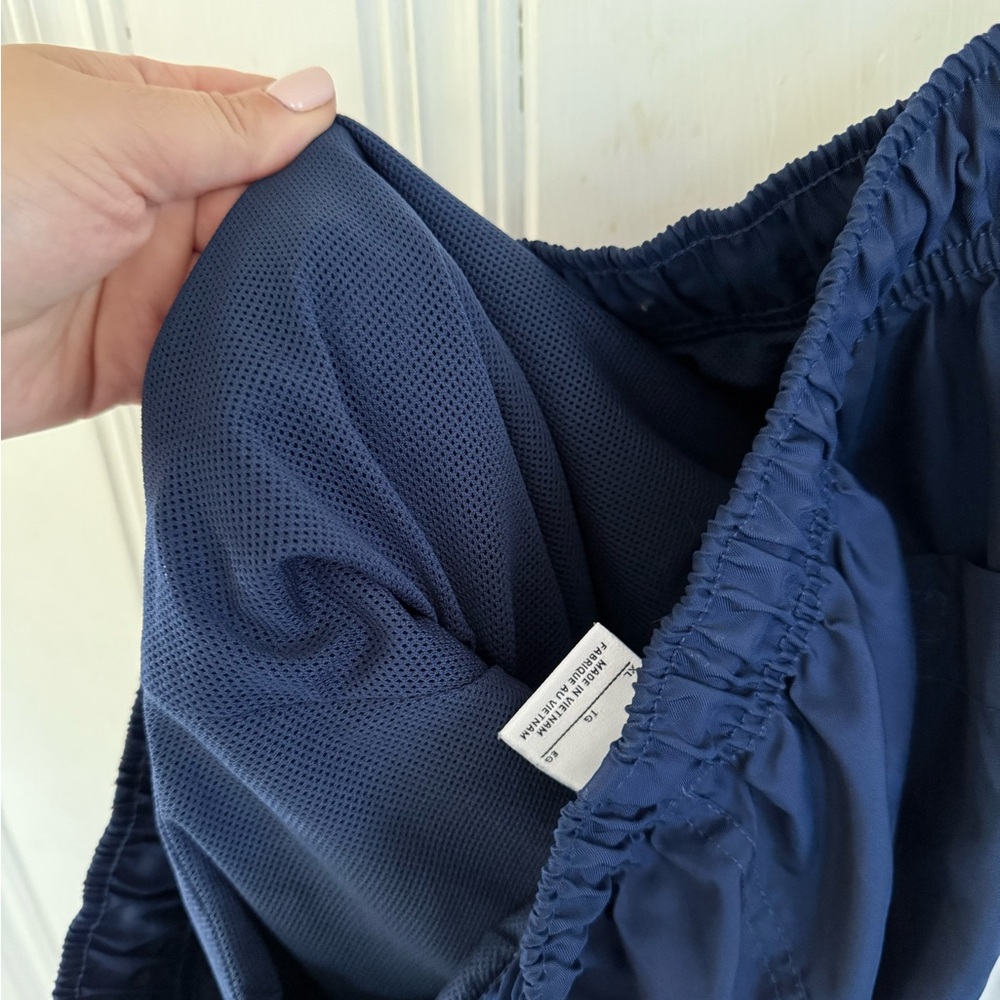 Nike Navy Blue Athletic Shorts - Picture 6 of 6